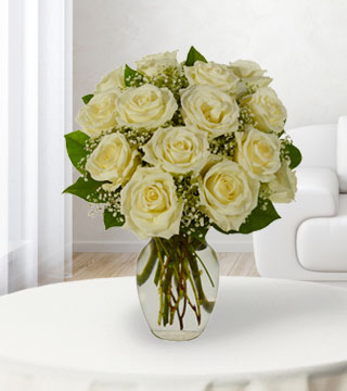 18 White Roses Bouquet