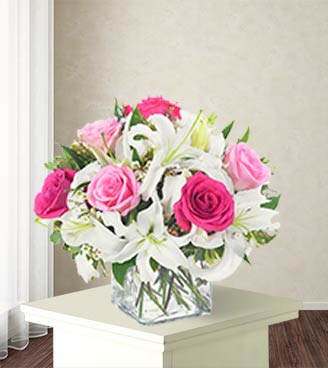 Lovely Lily & Pink Rose Cube