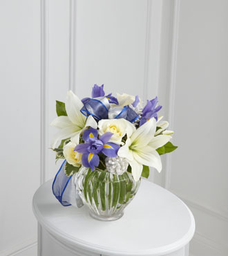 FTD® Miracle's Light™ Bouquet