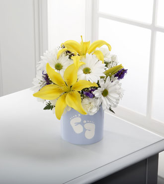 FTD® Sweet Dreams® Bouquet - Boy