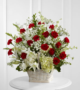 FTD® In Loving Memory™ Arrangement
