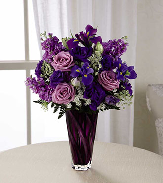 The FTD Casual Elegance Bouquet