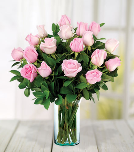 18 Pink Roses